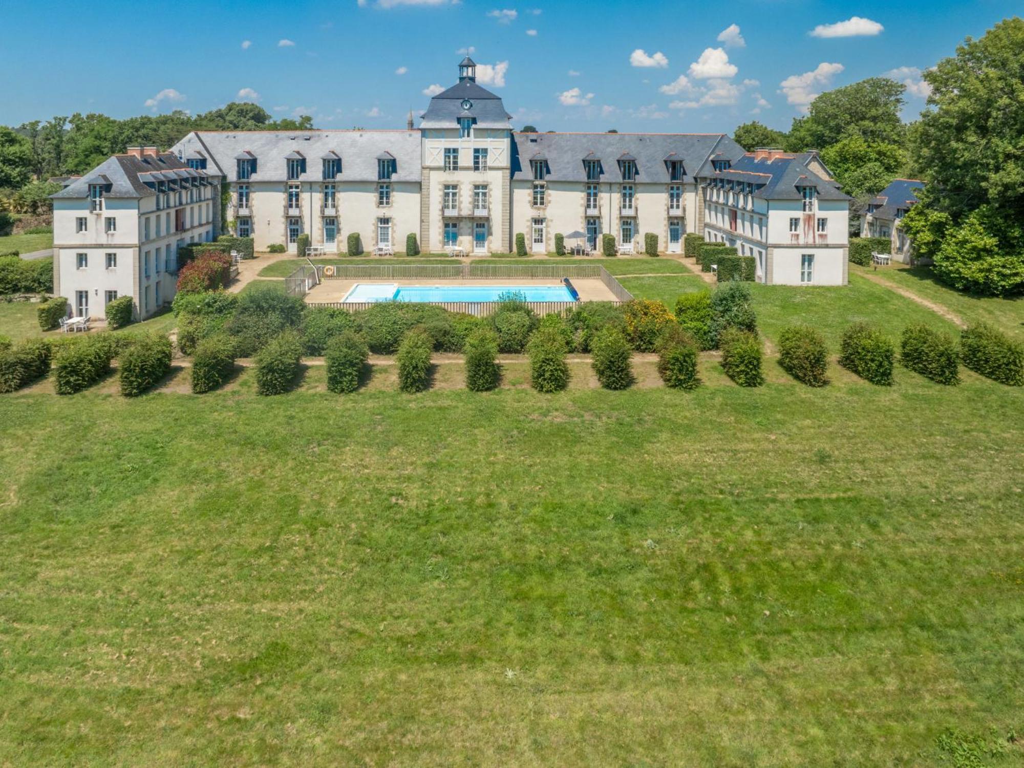 Apartment Chateau De Kergonano-16 By Interhome Baden Exterior photo