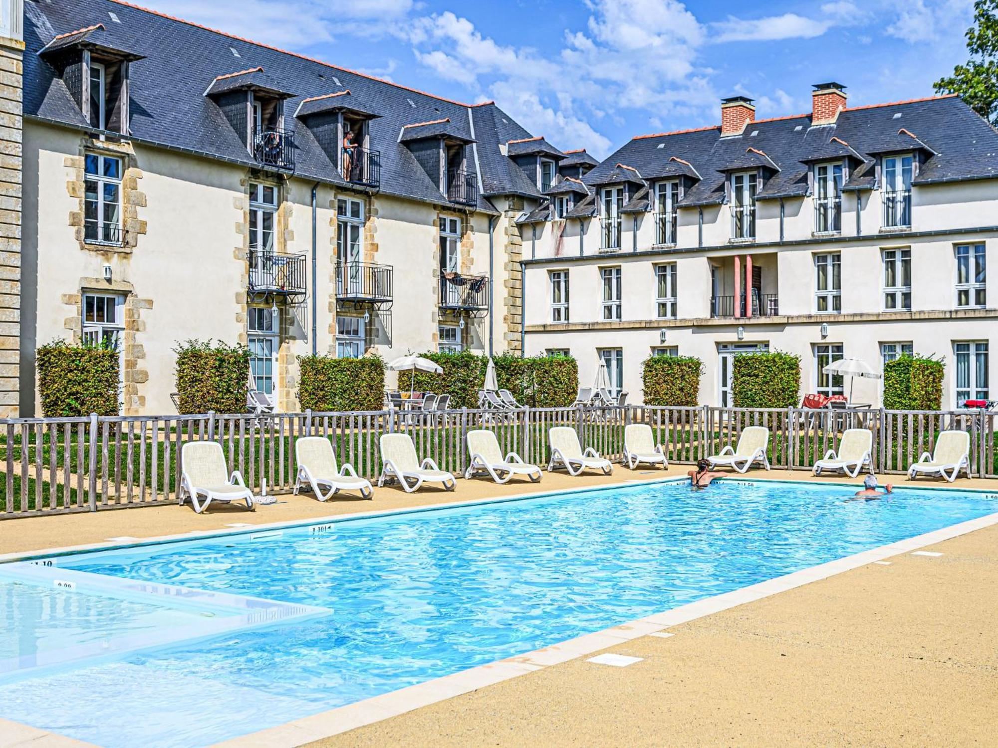 Apartment Chateau De Kergonano-16 By Interhome Baden Exterior photo